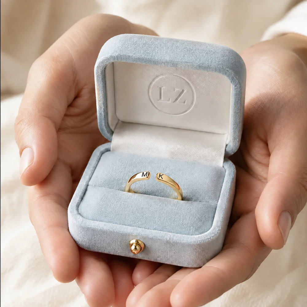 Lorenza Initialring
